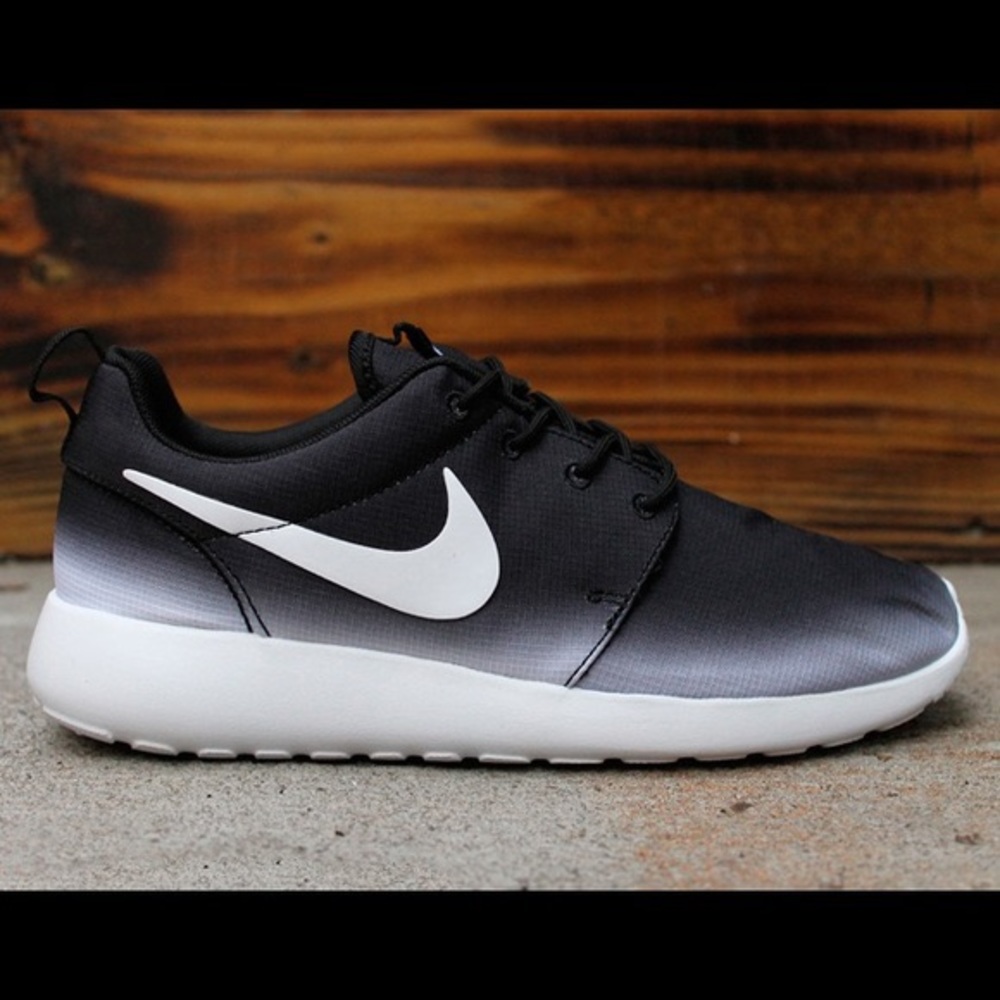 RARE FIND- Nike Roche Ombré - Picture 8 of 8